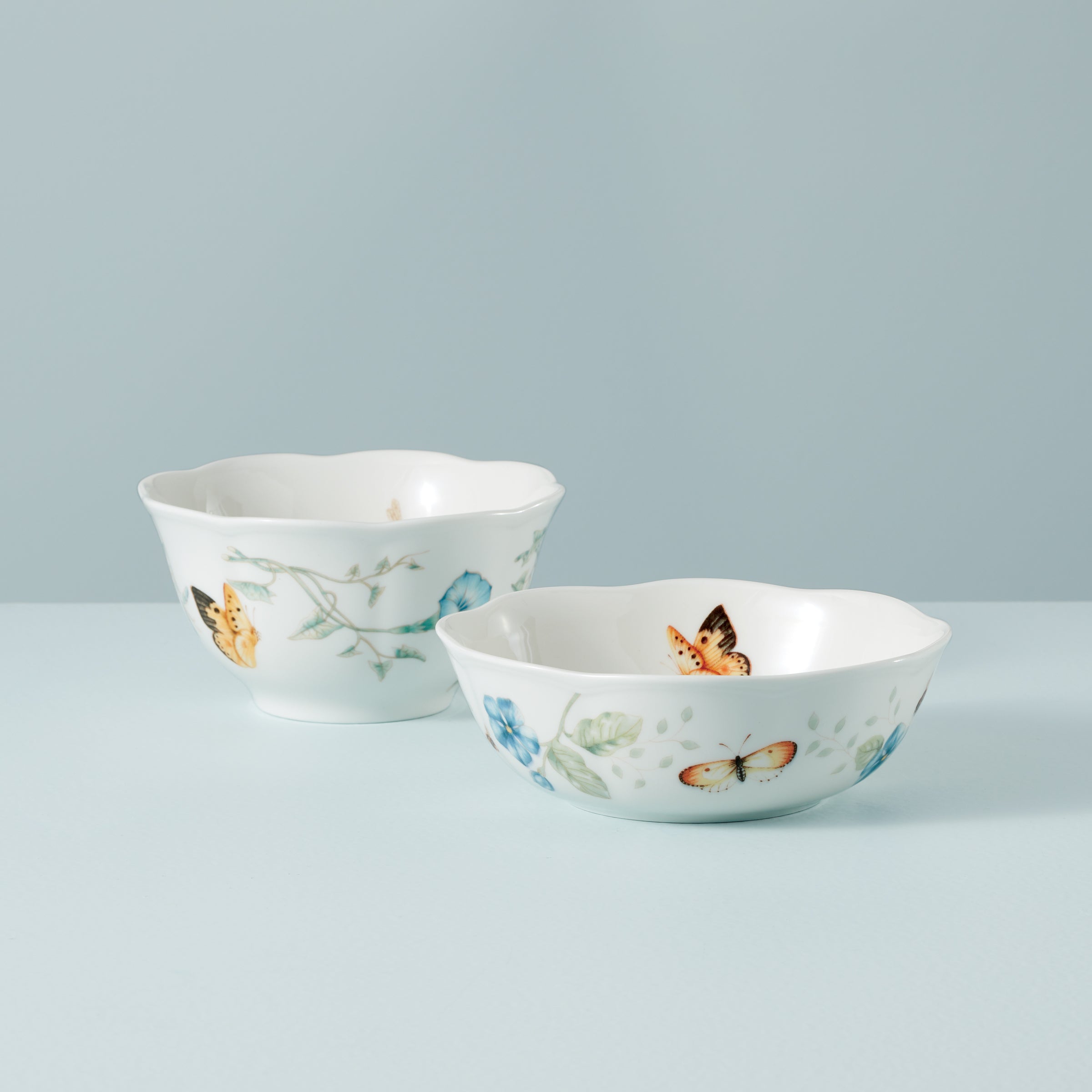 Scalloped Porcelain All-Purpose Bowl - Image 2