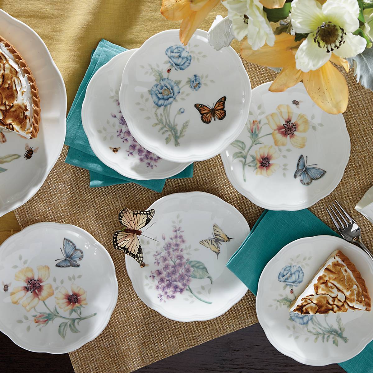Green Floral Accent Decorative Plates, Set of 4 - Image 4